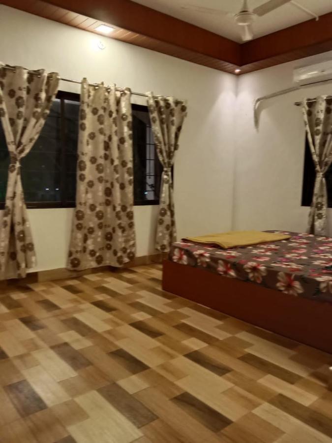 Sunshine Sea View Hotel Alībāg Kamer foto